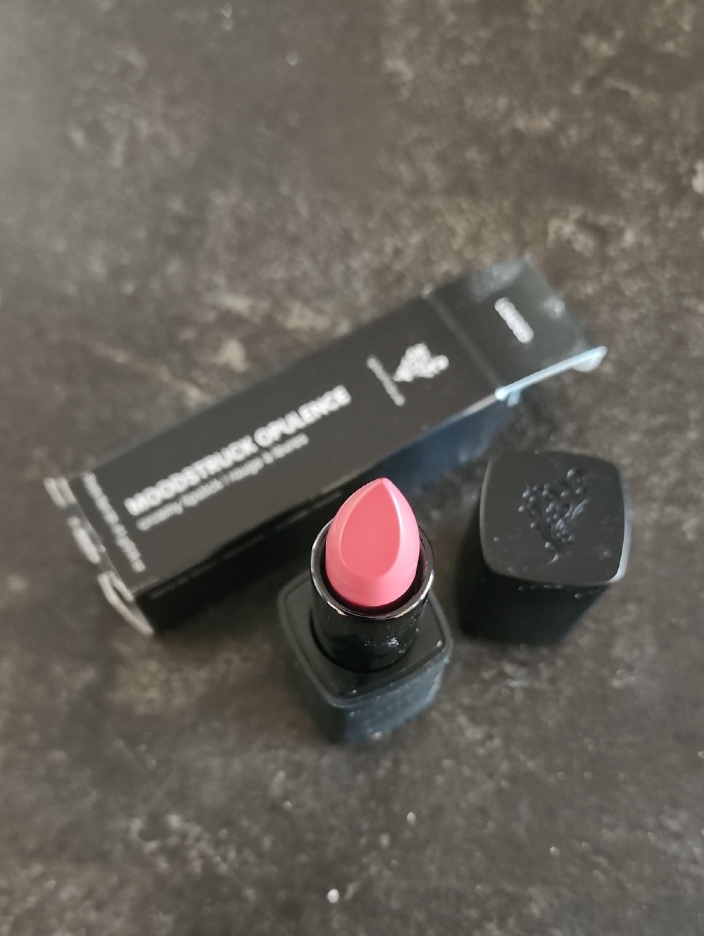 Moodstruck Opulence Lipstick - Hydrating Cream Finish